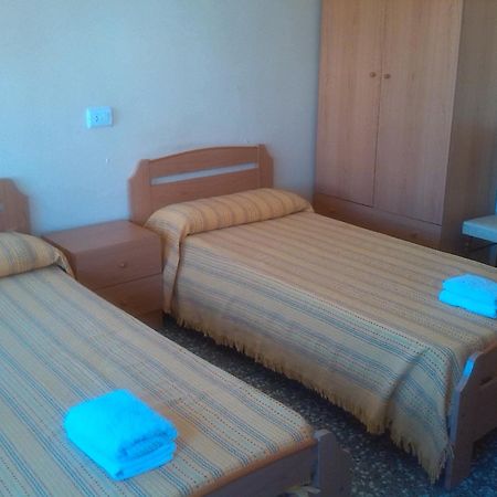 Pension Vinaros Luaran gambar